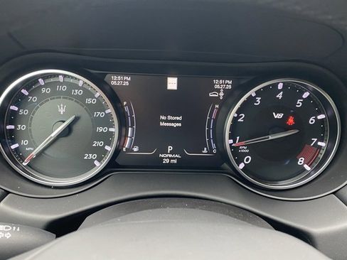 New 2024 Maserati Levante Trofeo image 27