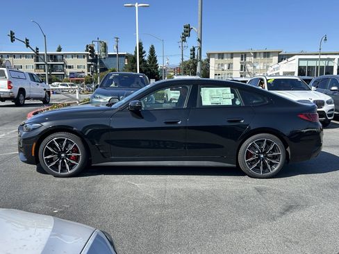 New 2026 BMW 430i w/ M Sport Package RWD image 2