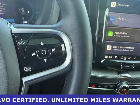 Certified 2025 Volvo XC60 B5 Plus AWD/4WD image 21