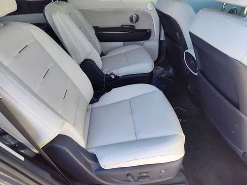 New 2026 Hyundai Palisade Calligraphy FWD image 18