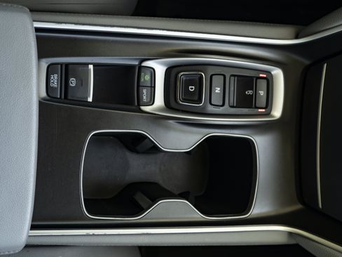 Used 2020 Honda Accord EX-L image 27