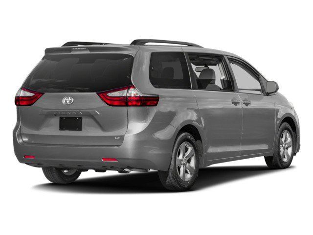 Used 2016 Toyota Sienna LE FWD image 2