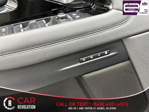 Used 2021 Land Rover Range Rover Evoque R-Dynamic S AWD/4WD image 28