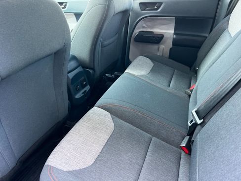 Used 2022 Ford Maverick XLT w/ XLT Luxury Package image 5