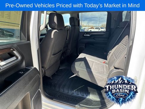Used 2024 Chevrolet Silverado 2500 LT w/ Convenience Package AWD/4WD image 16