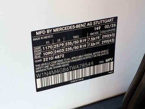 New 2026 Mercedes-Benz GLB 250 image 36