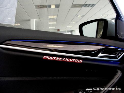 Used 2022 BMW 540i w/ M Sport Package image 18