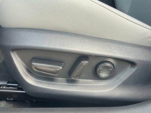 New 2026 Toyota Camry SE FWD image 19