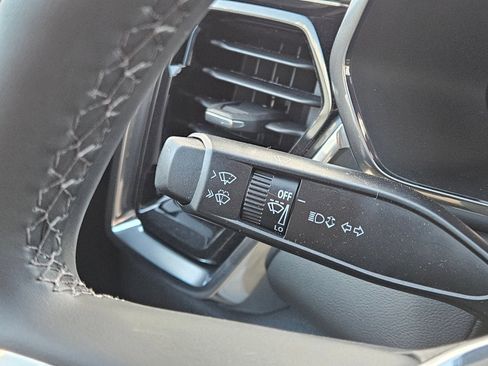 New 2026 GMC Canyon Elevation RWD image 13