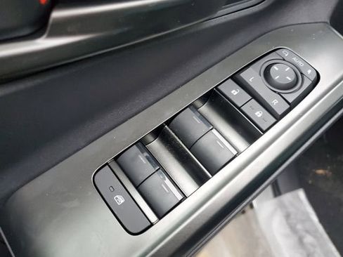 New 2026 Toyota bZ XLE image 17