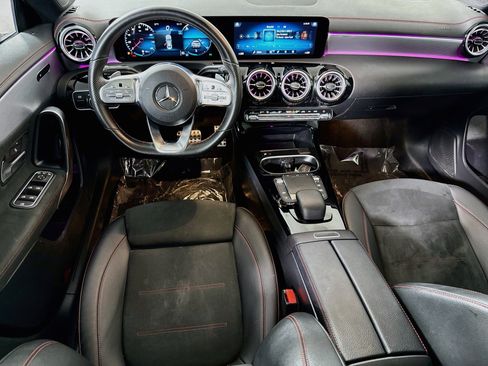 Used 2022 Mercedes-Benz CLA 250 image 17