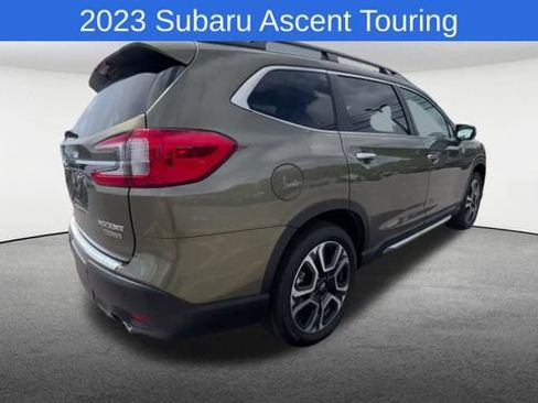 Used 2023 Subaru Ascent Touring AWD/4WD image 9