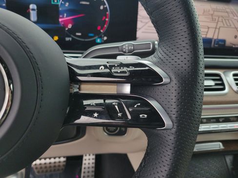 Certified 2026 Mercedes-Benz GLS 580 4MATIC image 22