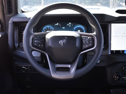 Used 2025 Ford Bronco 2-Door image 25