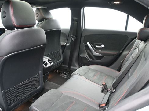 Used 2020 Mercedes-Benz A 220 4MATIC image 12