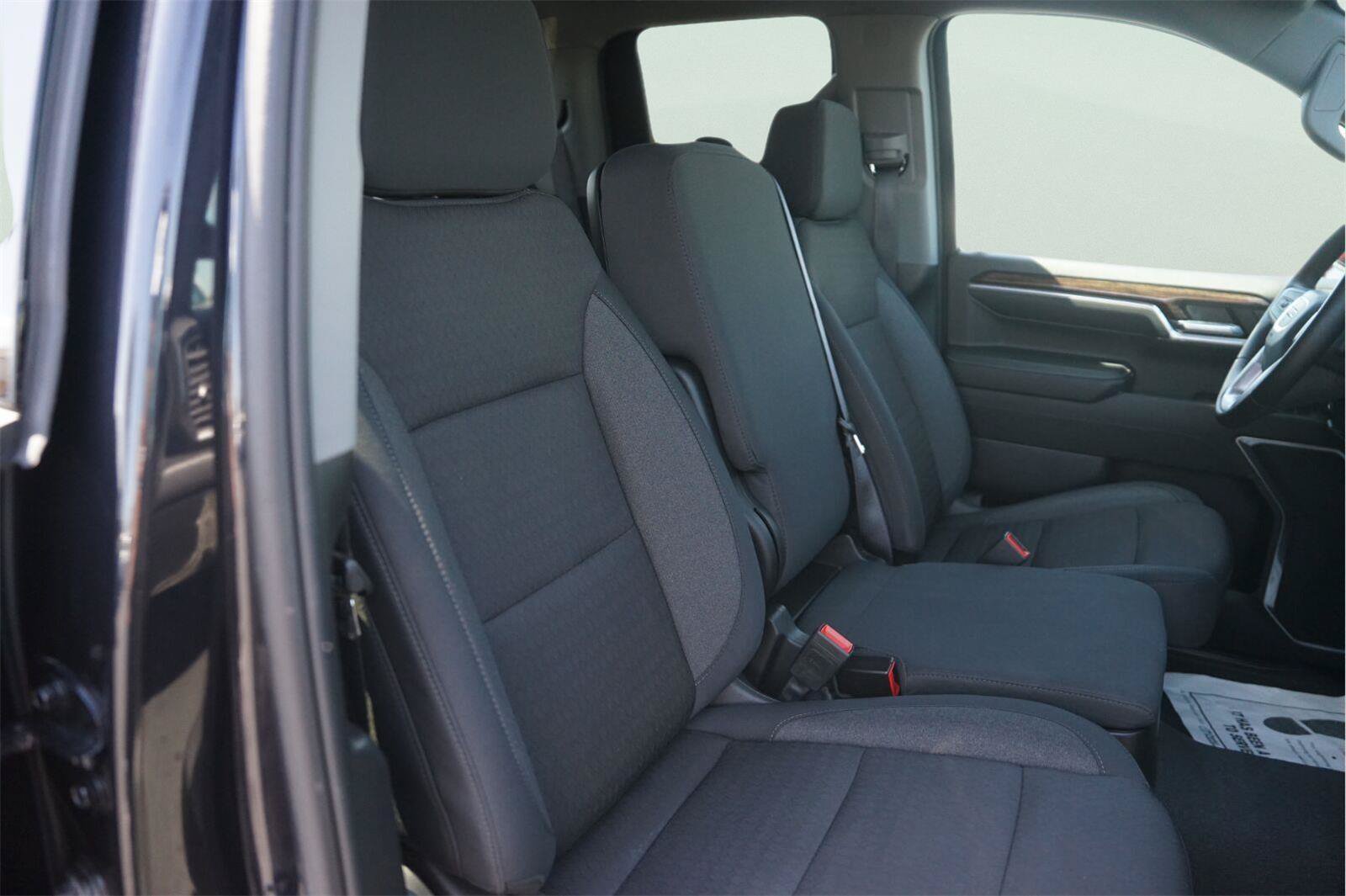 Used 2024 GMC Sierra 1500 Elevation RWD image 19
