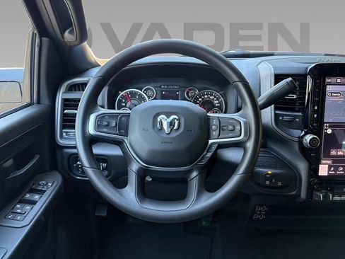 New 2026 RAM 2500 Tradesman AWD/4WD image 12