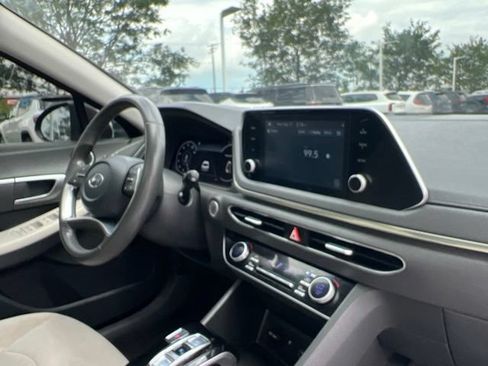Used 2022 Hyundai Sonata SEL w/ Convenience Package FWD image 33