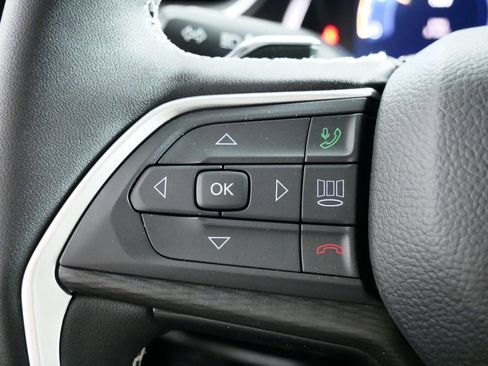 New 2025 Jeep Grand Cherokee L Altitude AWD/4WD image 35