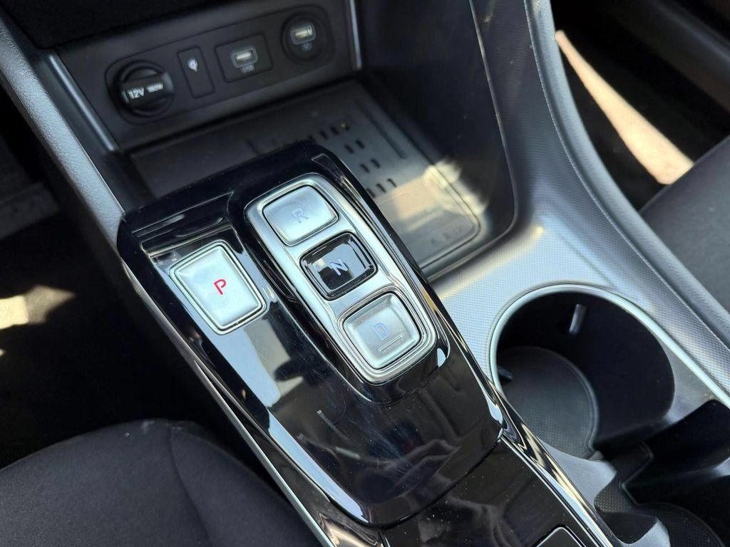 Used 2023 Hyundai Sonata SEL w/ Convenience Package FWD image 29