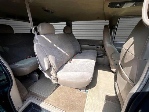 Used 2000 Chevrolet Astro Passenger RWD image 21