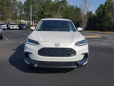 New 2026 Honda HR-V LX image 2