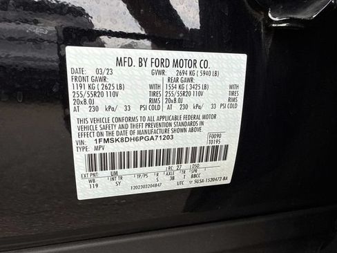 Used 2023 Ford Explorer XLT w/ Equipment Group 202A AWD/4WD image 30