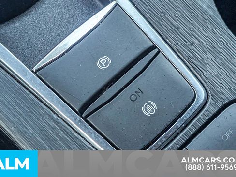 Used 2024 Ford Escape ST-Line image 27