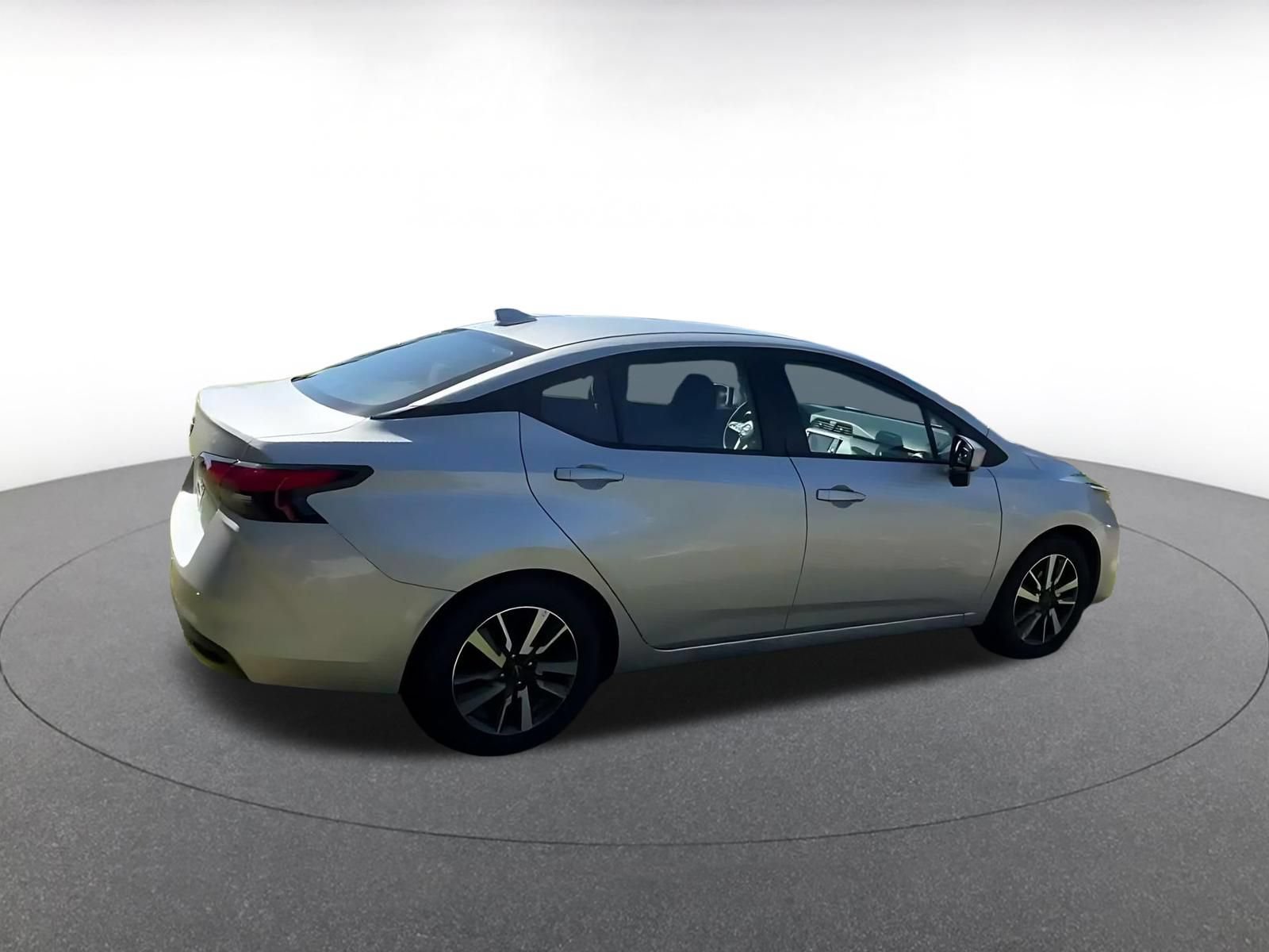 Used 2025 Nissan Versa SV FWD image 13