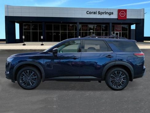 New 2026 Nissan Pathfinder SL w/ SL Premium Package (P04) FWD image 2