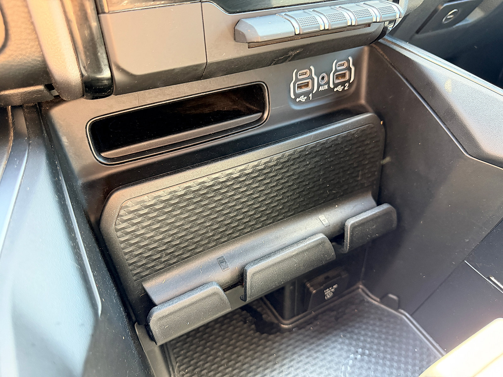 Used 2024 RAM 1500 Lone Star RWD image 31