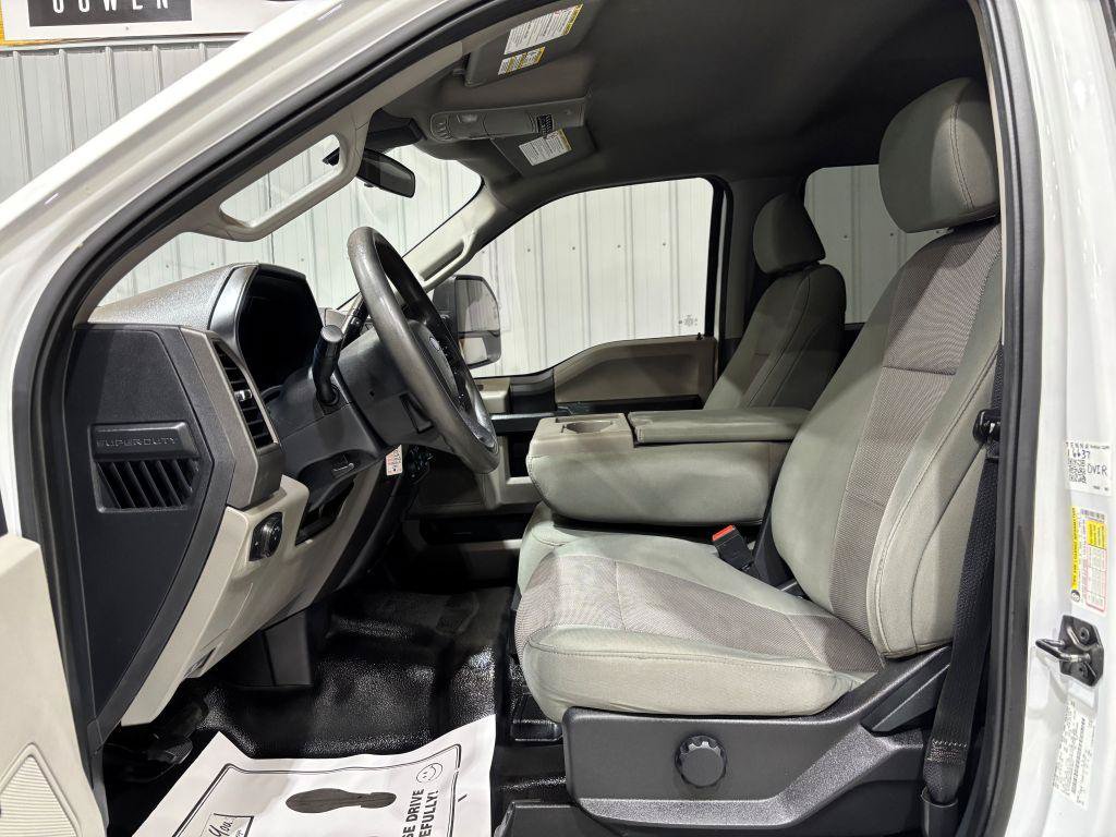 Used 2022 Ford F250 XL w/ STX Appearance Package AWD/4WD image 11