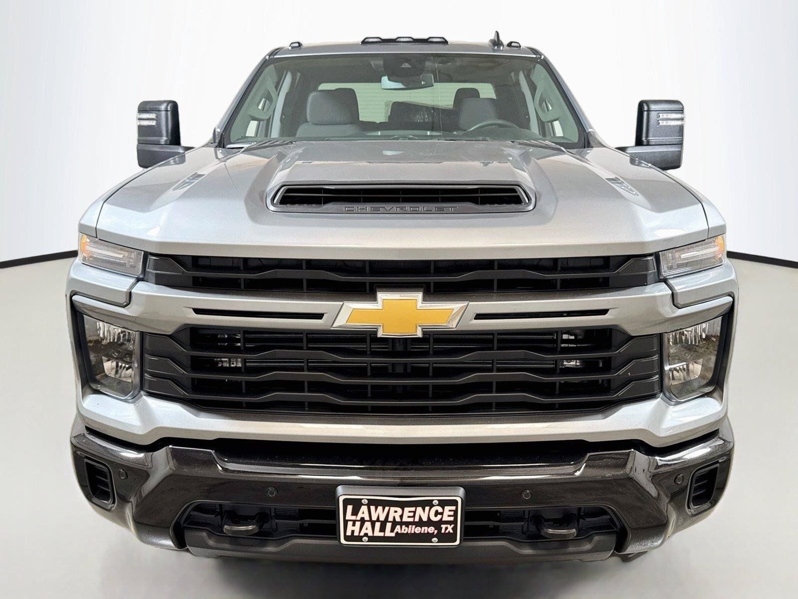 New 2026 Chevrolet Silverado 2500 Custom w/ Custom Value Package AWD/4WD image 2