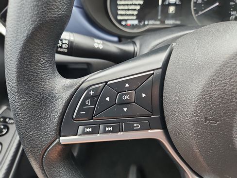Used 2024 Nissan Versa SV w/ Trunk Package FWD image 21