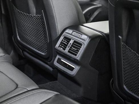 New 2025 Audi Q5 Premium Plus image 18