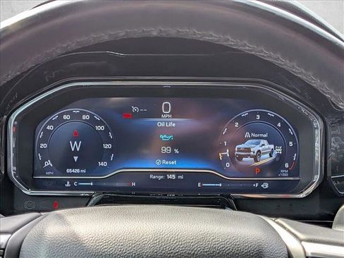 Used 2023 Chevrolet Silverado 1500 LT Trail Boss w/ Convenience Package II image 11