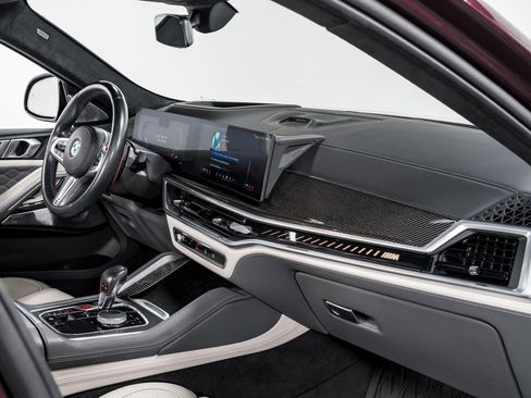 Used 2024 BMW X6 M Competition w/ Executive Package image 32