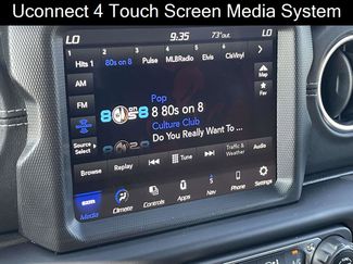 Used 2022 Jeep Wrangler Unlimited Sahara video 2