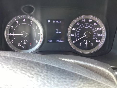 Used 2022 Hyundai Venue SEL w/ Cargo Package image 12