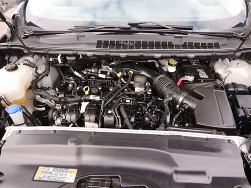 Used 2024 Ford Edge SEL image 25