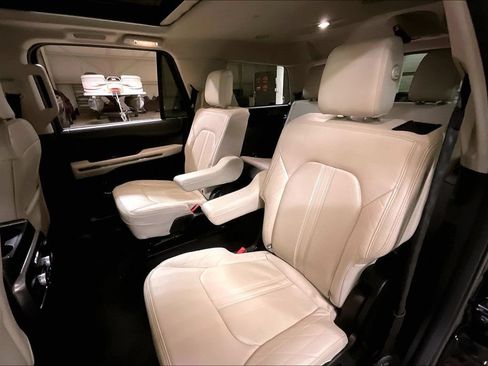 Certified 2020 Ford Expedition Platinum AWD/4WD image 25
