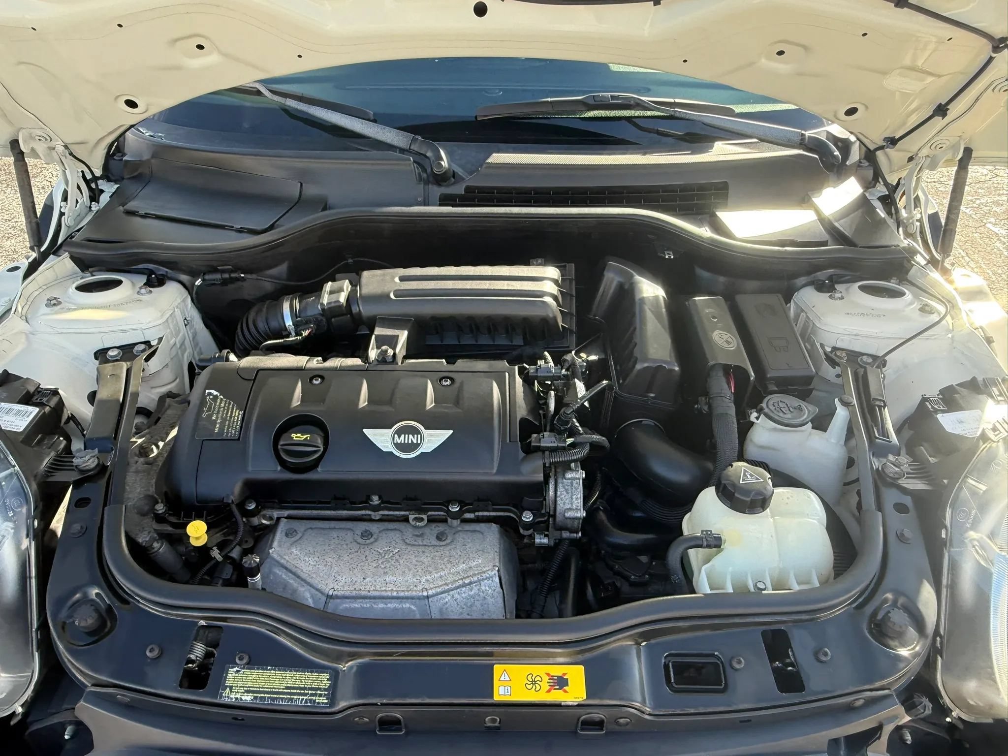 Used 2012 MINI Cooper Convertible FWD image 20