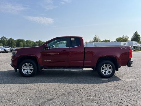 Used 2017 Chevrolet Colorado LT w/ LT Convenience Package AWD/4WD image 7
