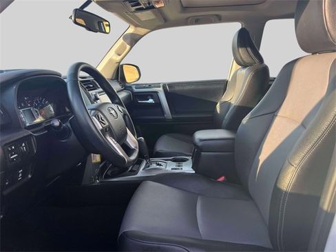 Used 2019 Toyota 4Runner SR5 image 17