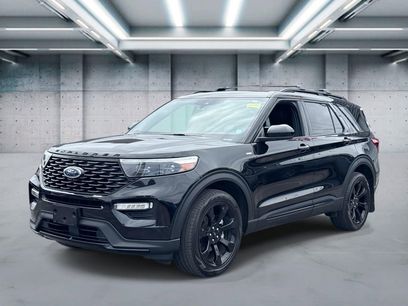 Used 2023 Ford Explorer ST-Line w/ Class IV Trailer Tow Package