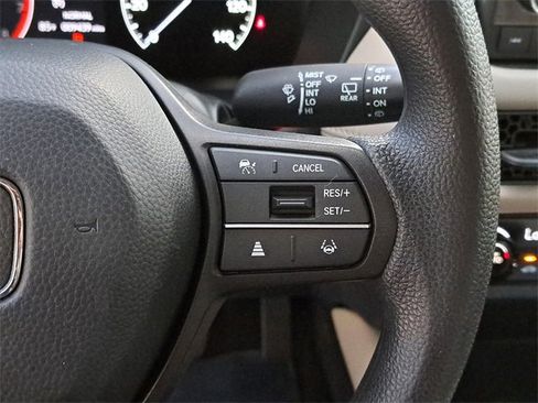 Certified 2023 Honda HR-V LX image 23