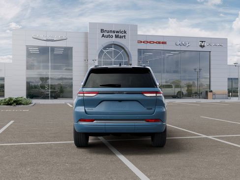 New 2026 Jeep Grand Cherokee Summit AWD/4WD image 7