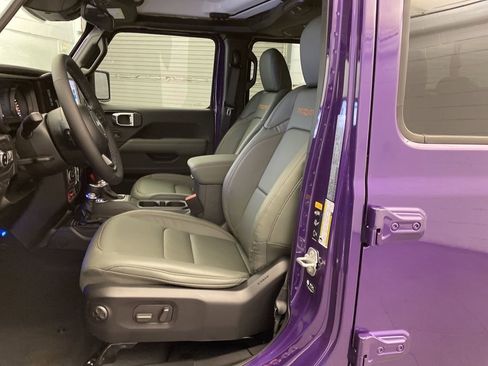 New 2026 Jeep Gladiator Mojave AWD/4WD image 15