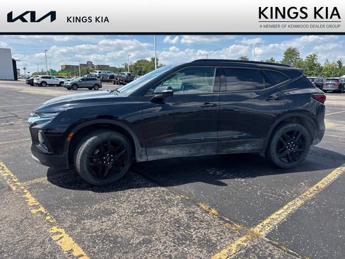 Used 2019 Chevrolet Blazer LT FWD image 14