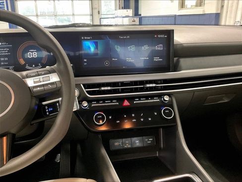 Certified 2025 Hyundai Sonata SEL FWD image 18